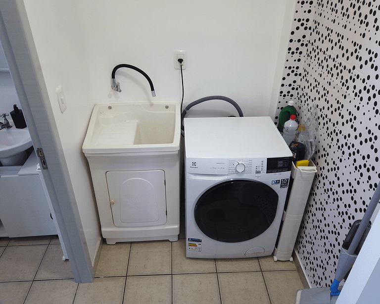 Apto 72 Centro de Farroupilha com garagem roupa de cama e ba