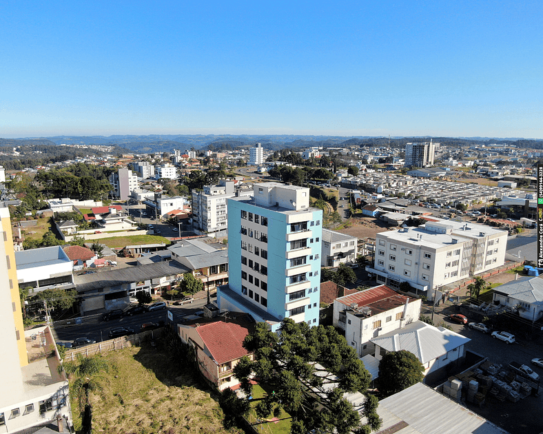 Apto 72 Centro de Farroupilha com garagem roupa de cama e ba